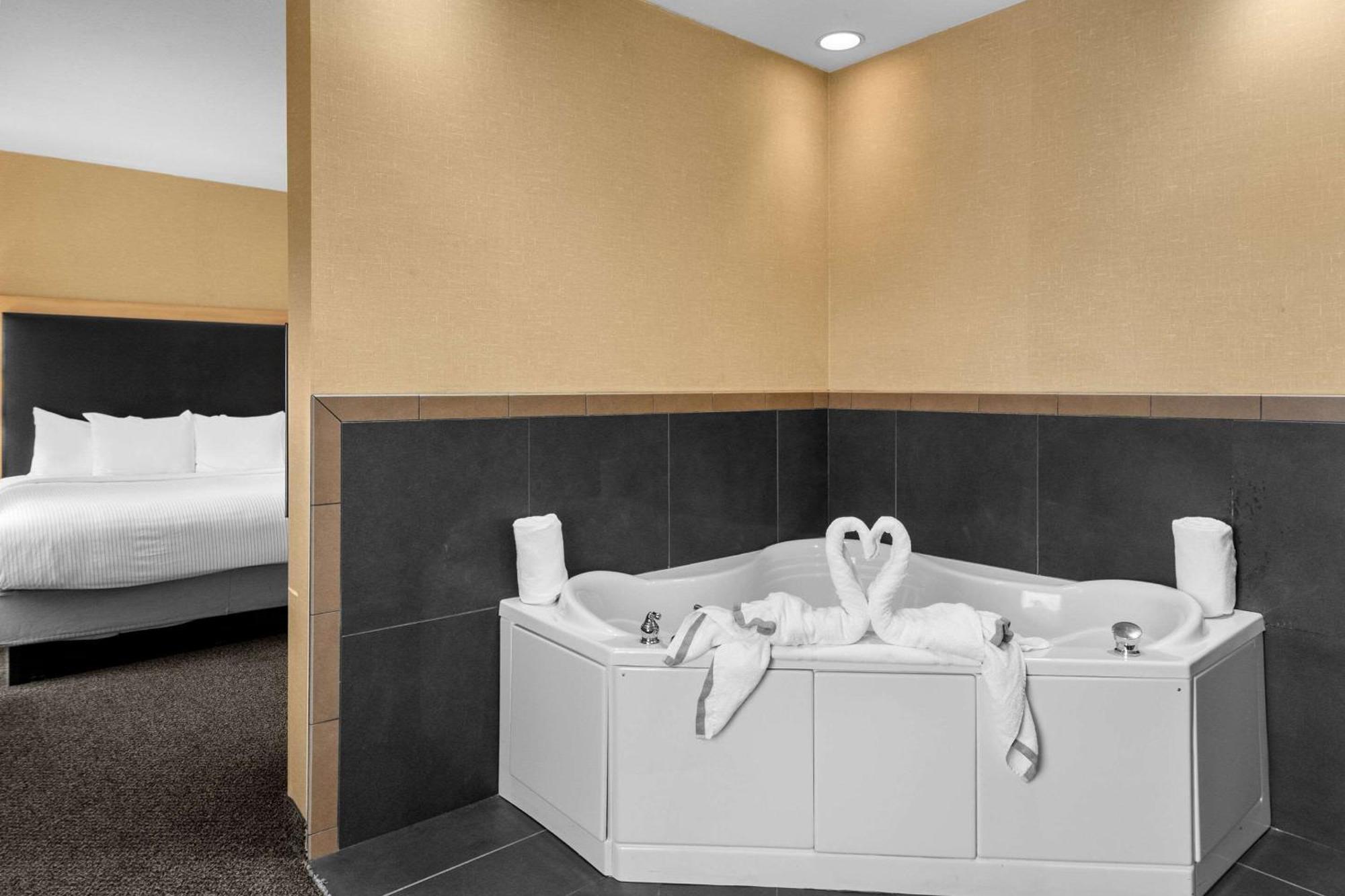 Cambria Hotel Columbus - Polaris Extérieur photo